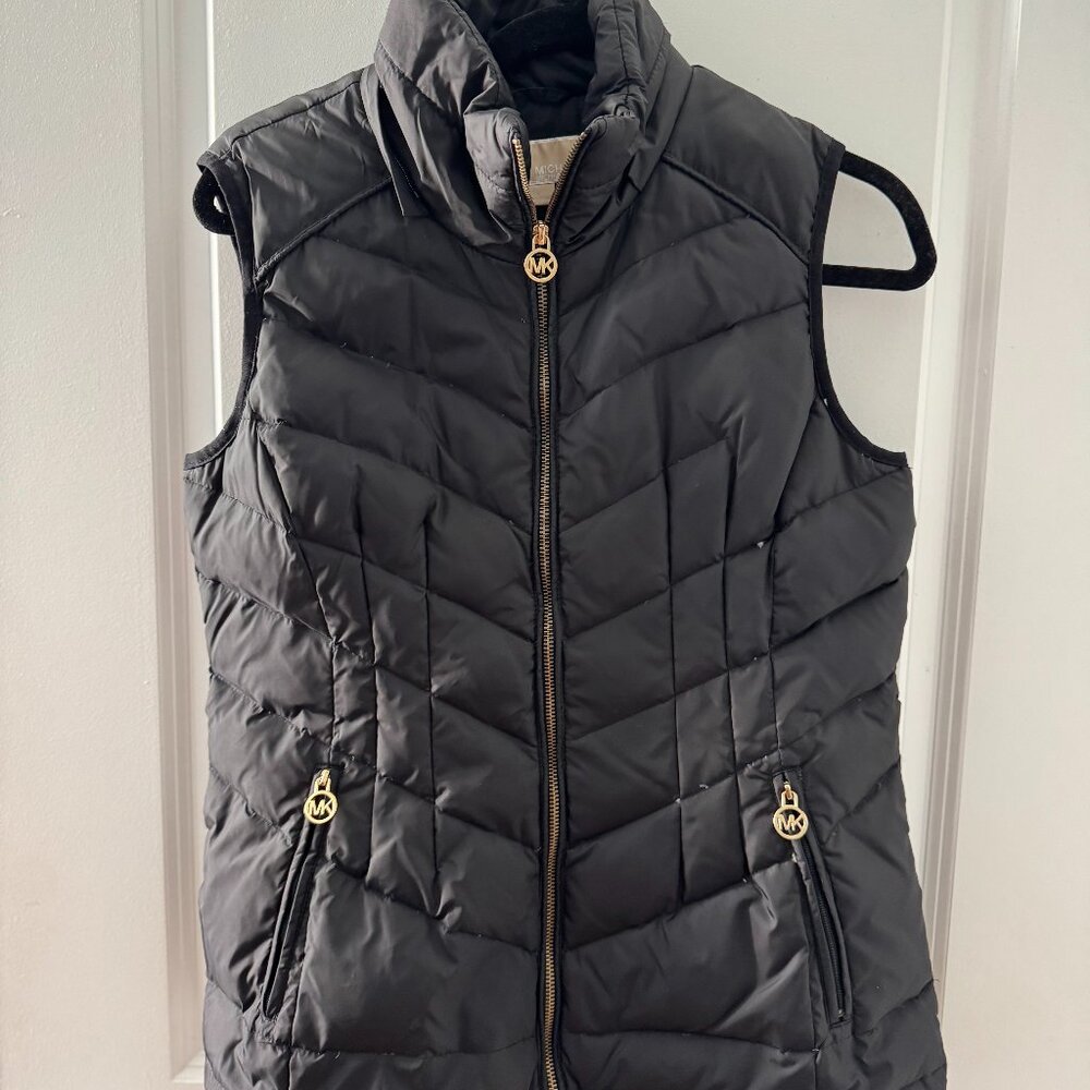 USED-Women Michael Kors Vest-Size Medium BLACK